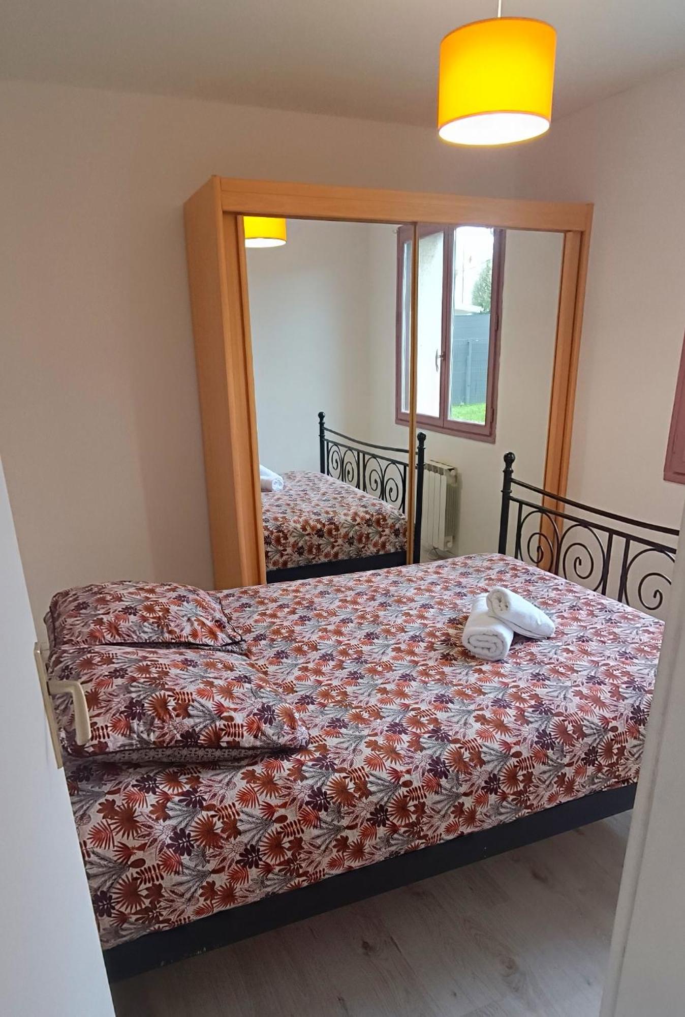 فيلا Charming House Near The Sea كورسول-سور-مار المظهر الخارجي الصورة